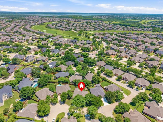 6 Avalon Drive, Trophy Club, TX 76262