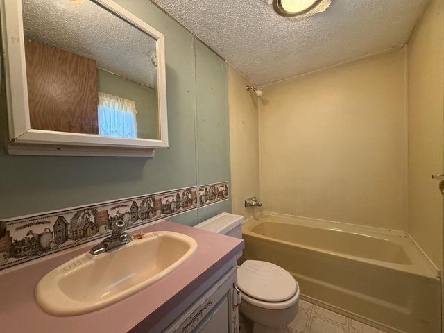 67 Erhardts Trail, Wisconsin Dells, WI 53913