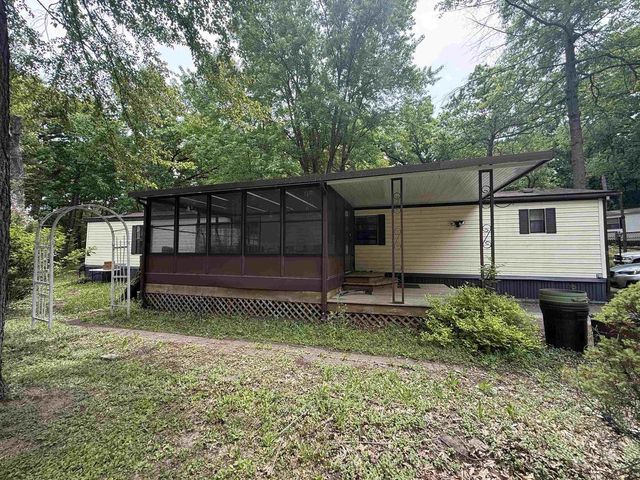 67 Erhardts Trail, Wisconsin Dells, WI 53913