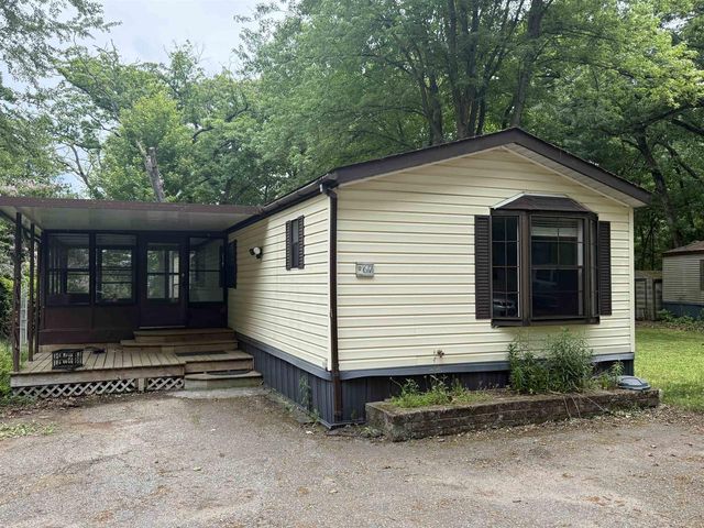 67 Erhardts Trail, Wisconsin Dells, WI 53913