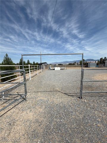 840 East Deerskin Street, Pahrump, NV 89048