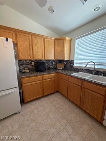 840 East Deerskin Street, Pahrump, NV 89048