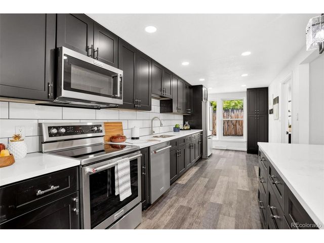 10480 W Center Ave, Lakewood, CO 80226