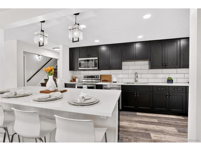10480 W Center Ave, Lakewood, CO 80226
