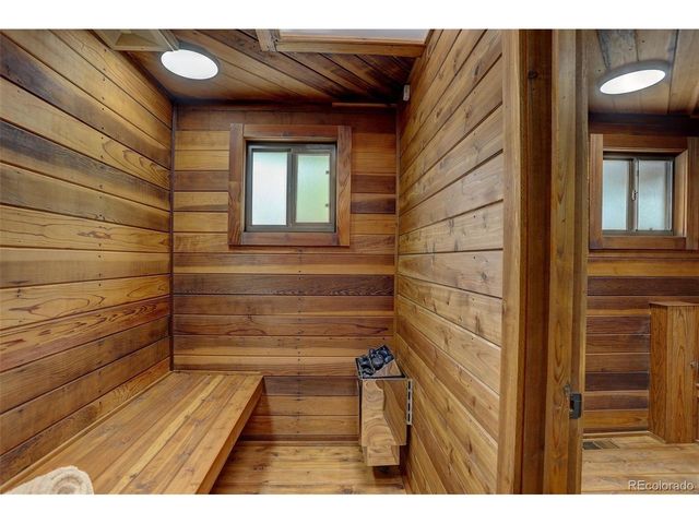 10480 W Center Ave, Lakewood, CO 80226