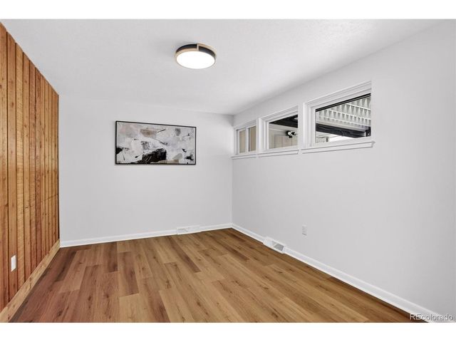 10480 W Center Ave, Lakewood, CO 80226