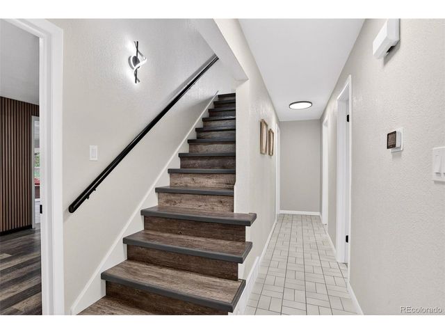 10480 W Center Ave, Lakewood, CO 80226