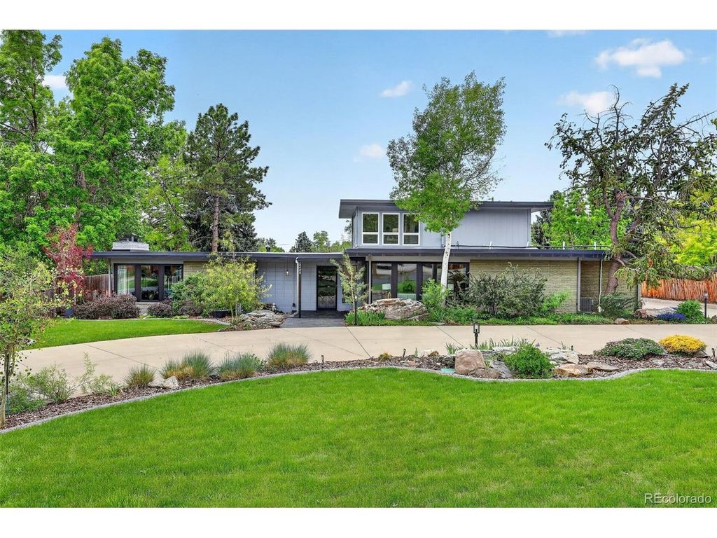 10480 W Center Ave, Lakewood, CO 80226