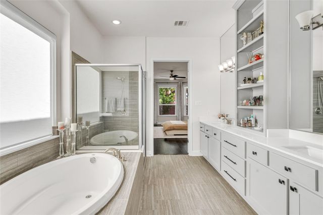 4129 Bison BND, Cedar Park, TX 78613