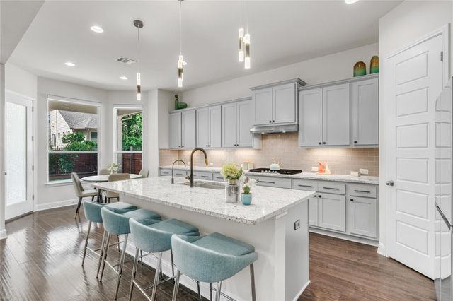 4129 Bison BND, Cedar Park, TX 78613