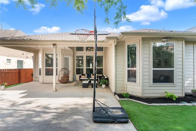 4129 Bison BND, Cedar Park, TX 78613