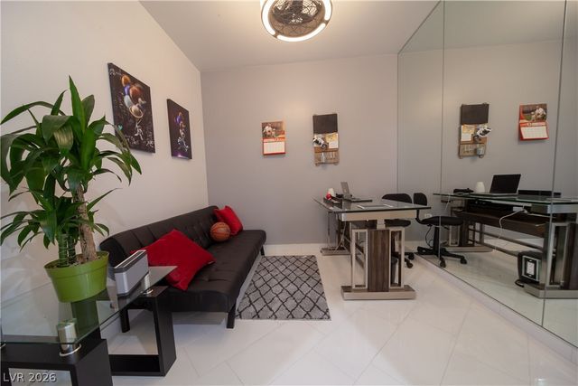 4575 DEAN MARTIN Drive 1401, Las Vegas, NV 89103