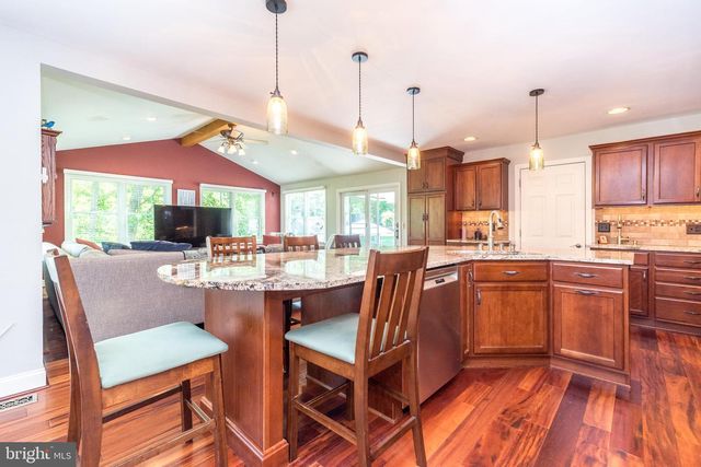 236 LONGCHAMP DR, Souderton, PA 18964