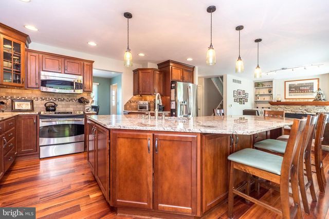 236 LONGCHAMP DR, Souderton, PA 18964