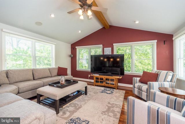 236 LONGCHAMP DR, Souderton, PA 18964