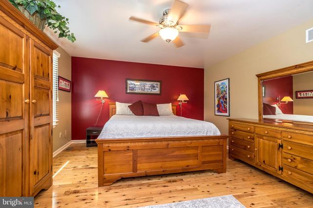 236 LONGCHAMP DR, Souderton, PA 18964