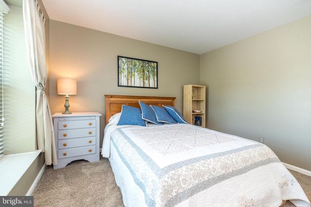 236 LONGCHAMP DR, Souderton, PA 18964