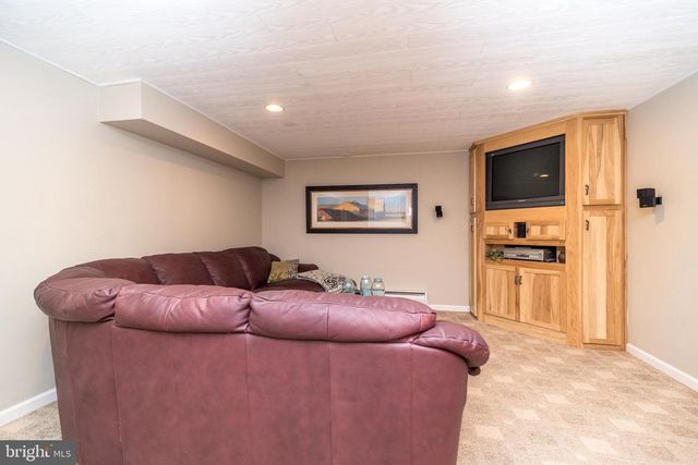 236 LONGCHAMP DR, Souderton, PA 18964