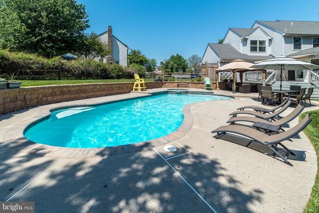 236 LONGCHAMP DR, Souderton, PA 18964