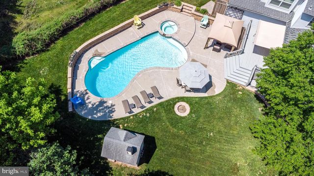 236 LONGCHAMP DR, Souderton, PA 18964