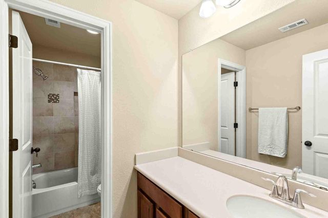 2525 Quick Fort DR, Leander, TX 78641