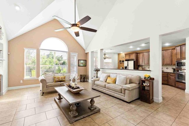 2525 Quick Fort DR, Leander, TX 78641