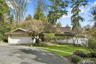 18722 56th Avenue NE, Kenmore, WA 98028