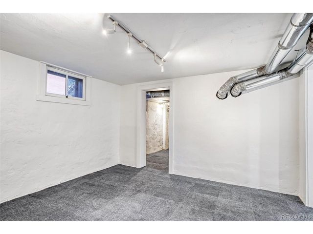 3036 Newton St N, Denver, CO 80211