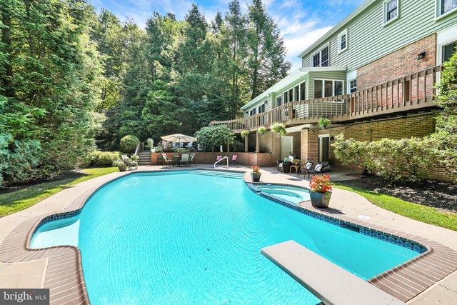 7 SANDY WAY, Reading, PA 19607