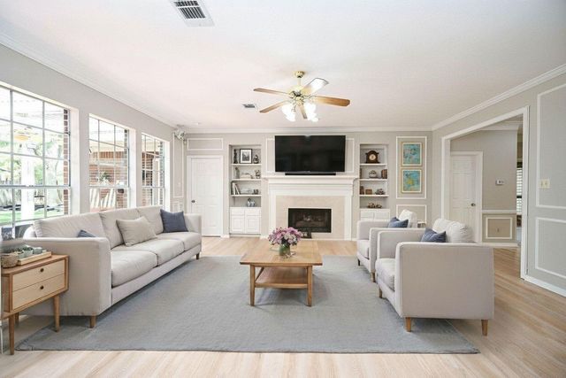 3426 Stoney Mist Drive, Sugar Land, TX 77479