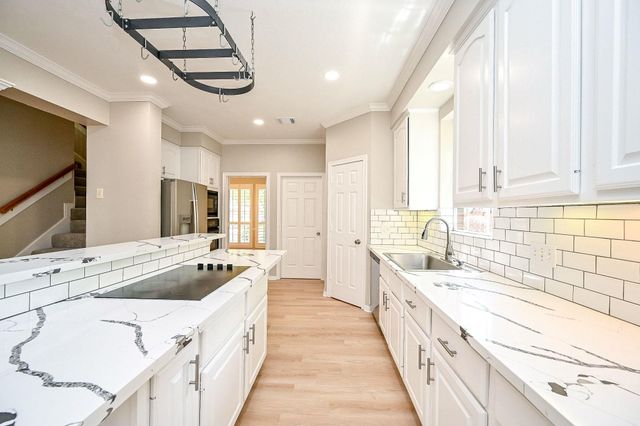 3426 Stoney Mist Drive, Sugar Land, TX 77479