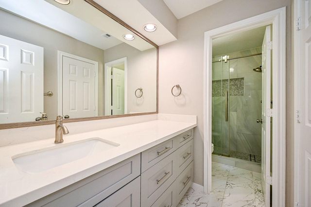 3426 Stoney Mist Drive, Sugar Land, TX 77479