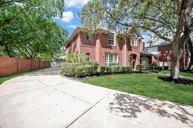 3426 Stoney Mist Drive, Sugar Land, TX 77479