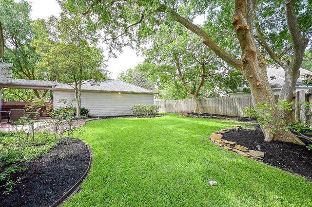 3426 Stoney Mist Drive, Sugar Land, TX 77479