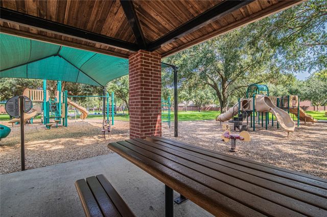 3426 Stoney Mist Drive, Sugar Land, TX 77479