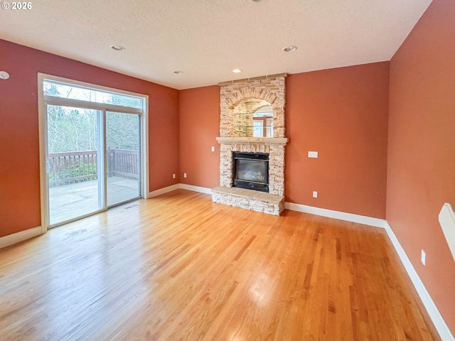 16111 Se BYBEE Ct, Portland, OR 97236