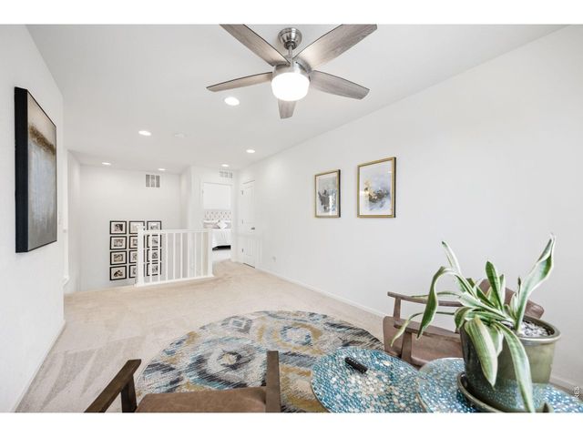 5752 Northern Lights Dr, Fort Collins, CO 80528
