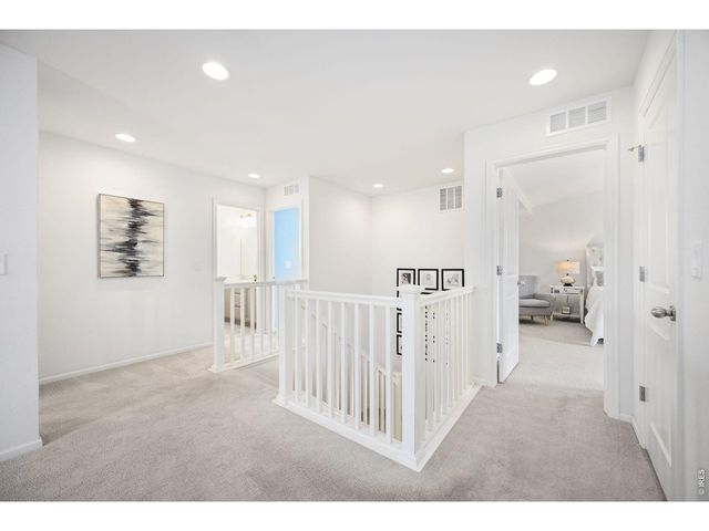 5752 Northern Lights Dr, Fort Collins, CO 80528
