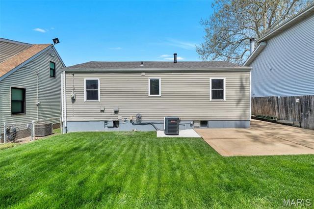 7056 Oleatha Avenue, St Louis, MO 63139