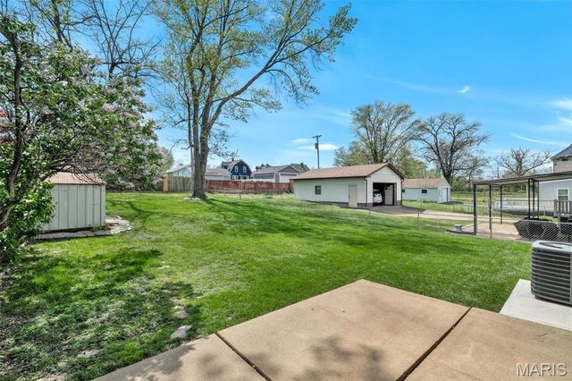 7056 Oleatha Avenue, St Louis, MO 63139