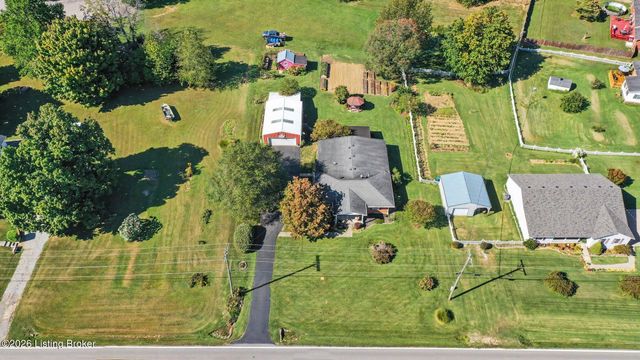 1911 Old Lawrenceburg Rd, Frankfort, KY 40601