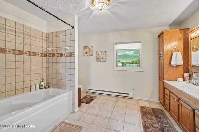 1911 Old Lawrenceburg Rd, Frankfort, KY 40601