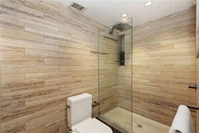 7250 Franklin Avenue 506, Los Angeles, CA 90046