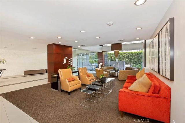 7250 Franklin Avenue 506, Los Angeles, CA 90046