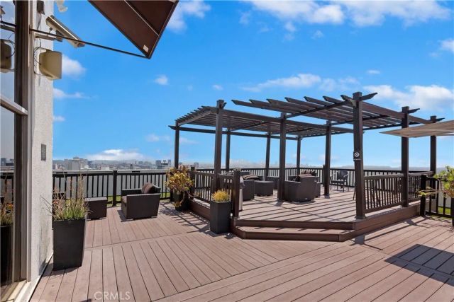 7250 Franklin Avenue 506, Los Angeles, CA 90046