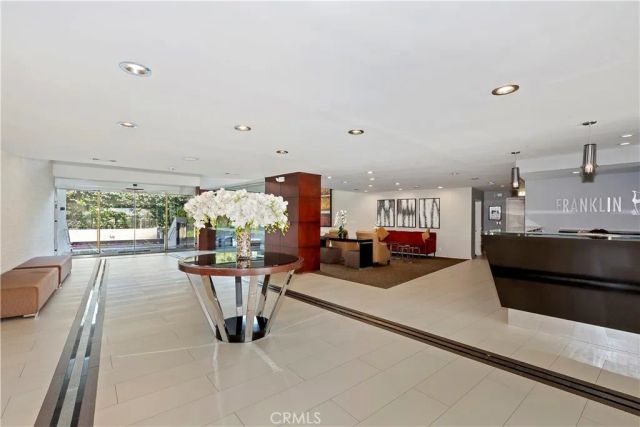 7250 Franklin Avenue 506, Los Angeles, CA 90046