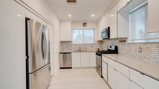 7528 Buccaneer Avenue, North Bay Village, FL 33141
