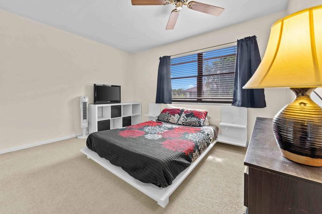 232 SW 28th Avenue, Delray Beach, FL 33445