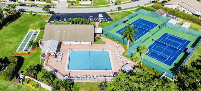 232 SW 28th Avenue, Delray Beach, FL 33445