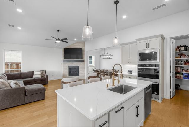 2616 Cedar Ridge Road, Celina, TX 75009